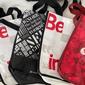 FREE LULULEMON bag with purchase
